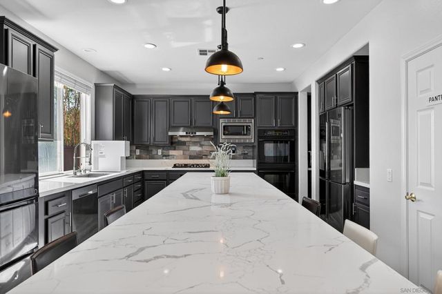 16271 Deer Trail Court, San Diego, CA 92127