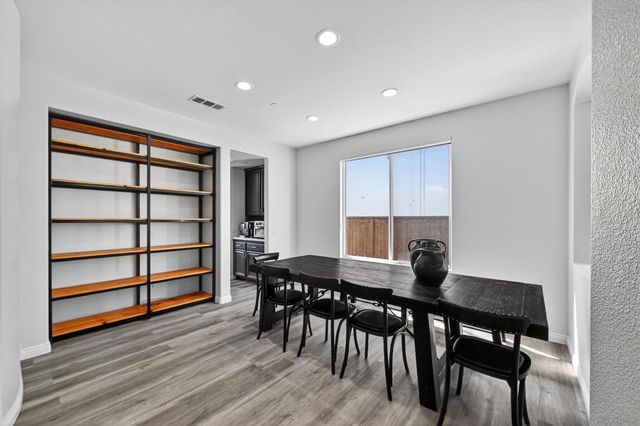 16271 Deer Trail Court, San Diego, CA 92127