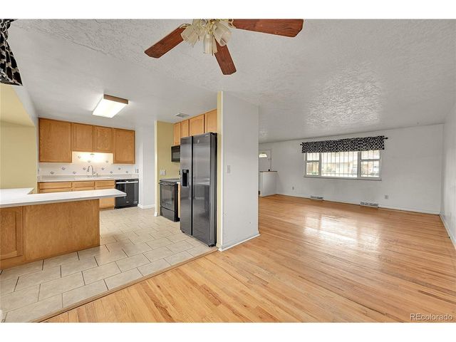 4760 Holland St, Wheat Ridge, CO 80033