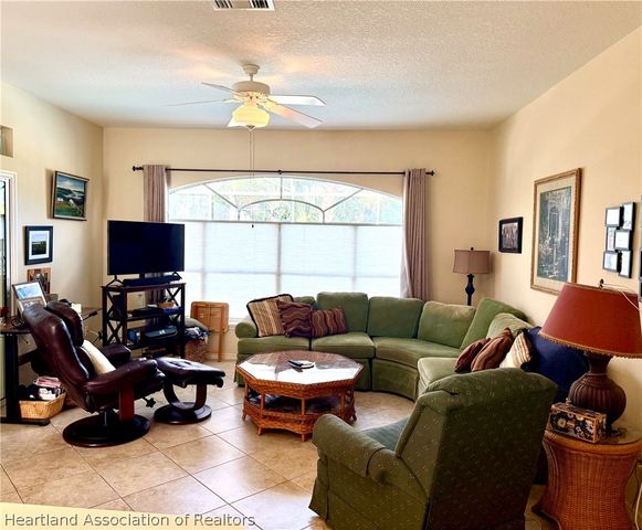 5036 Strafford Oaks Drive, Sebring, FL 33875