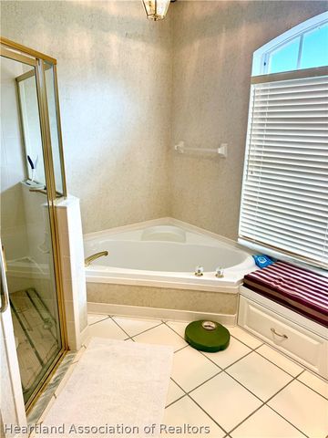 5036 Strafford Oaks Drive, Sebring, FL 33875