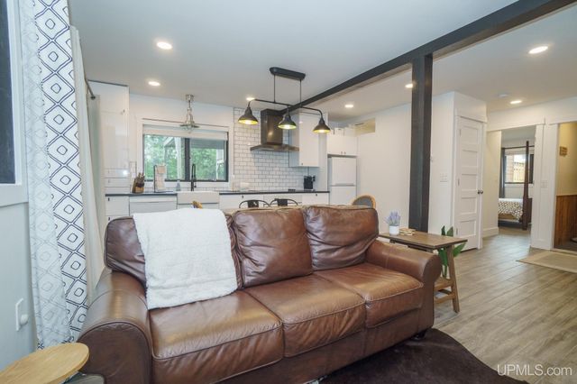 505-2431 Tomahawk Drive, Wakefield, MI 49968