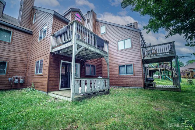 505-2431 Tomahawk Drive, Wakefield, MI 49968