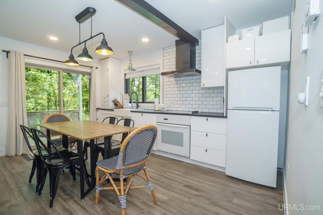 505-2431 Tomahawk Drive, Wakefield, MI 49968