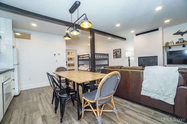 505-2431 Tomahawk Drive, Wakefield, MI 49968