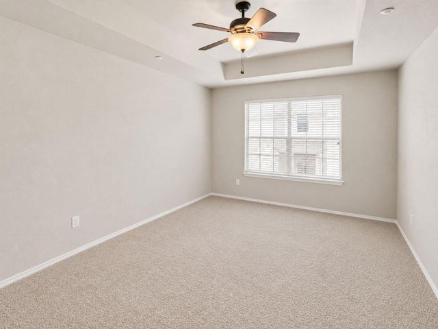 9201 Brodie LN 403, Austin, TX 78748