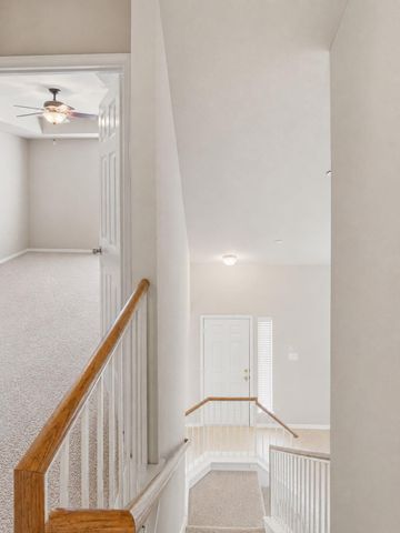 9201 Brodie LN 403, Austin, TX 78748