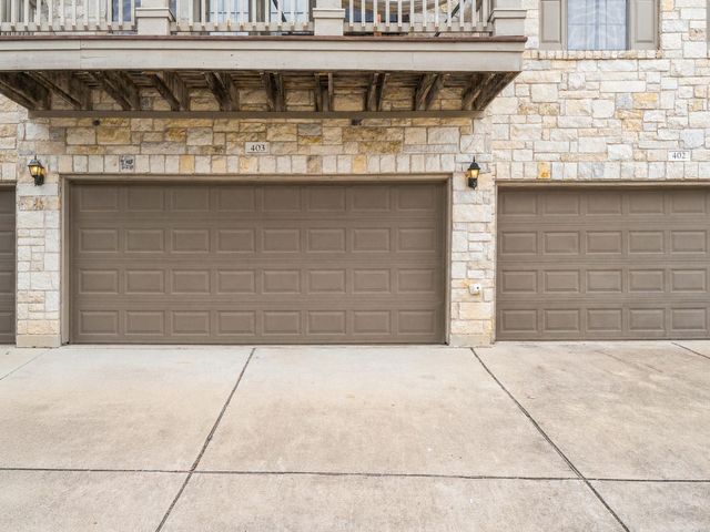 9201 Brodie LN 403, Austin, TX 78748