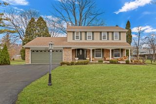 21570 W Eldor Avenue, Grayslake, IL 60030