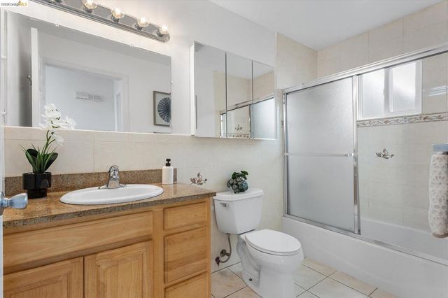 274 Thrift St, San Francisco, CA 94112