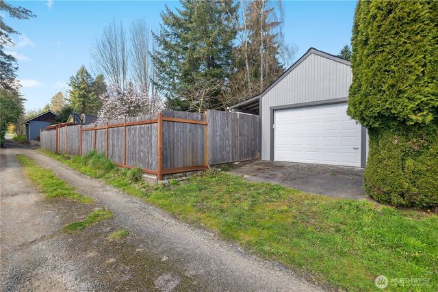 1505 Dickinson Avenue NW, Olympia, WA 98502