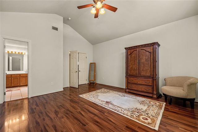 11 NW Sandy Trail Lane, Lawton, OK 73505