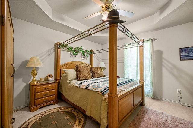 11 NW Sandy Trail Lane, Lawton, OK 73505