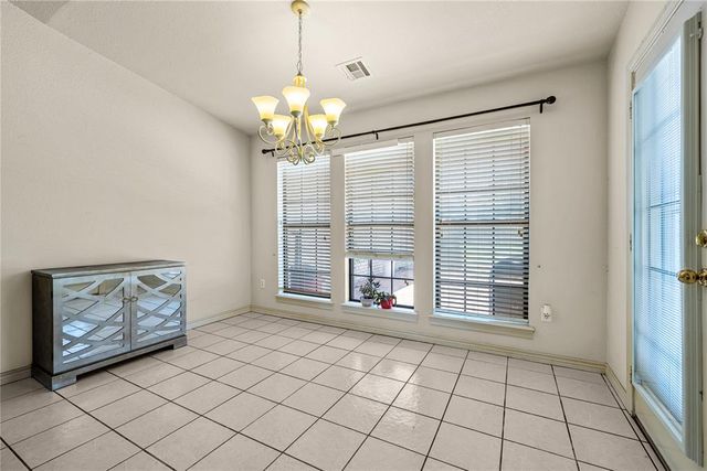 11 NW Sandy Trail Lane, Lawton, OK 73505