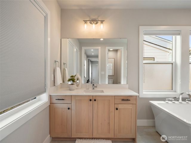 13793 SE 84th Street, Newcastle, WA 98059