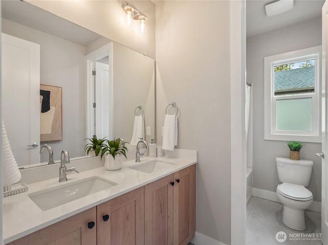 13793 SE 84th Street, Newcastle, WA 98059