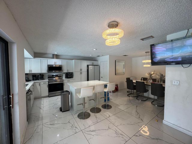 8651 NW 21ST Court, Coral Springs, FL 33071