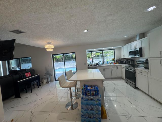 8651 NW 21ST Court, Coral Springs, FL 33071