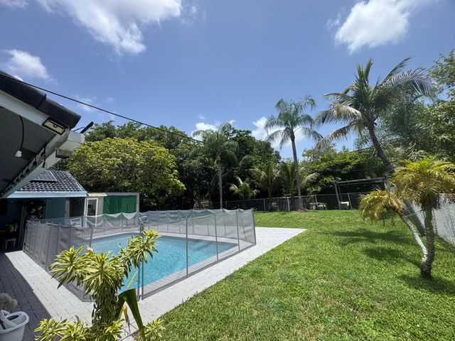 8651 NW 21ST Court, Coral Springs, FL 33071