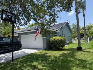 8651 NW 21ST Court, Coral Springs, FL 33071