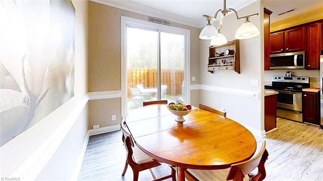 1303 Southlake Court, Lexington, NC 27295