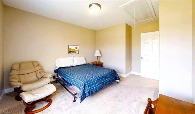 1303 Southlake Court, Lexington, NC 27295