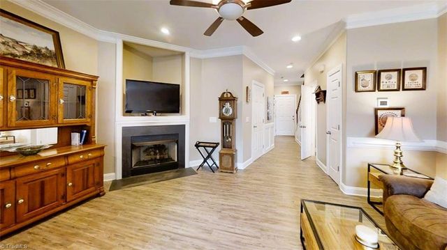 1303 Southlake Court, Lexington, NC 27295