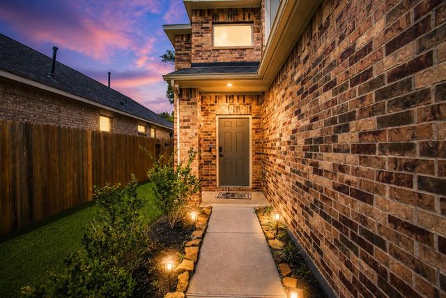 27094 Grey Fox Run, Magnolia, TX 77354