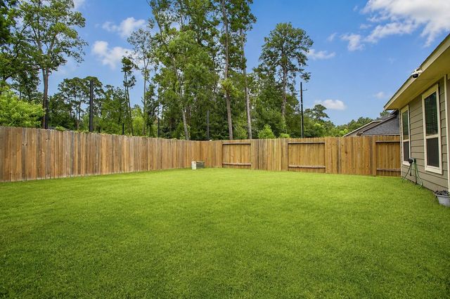 27094 Grey Fox Run, Magnolia, TX 77354