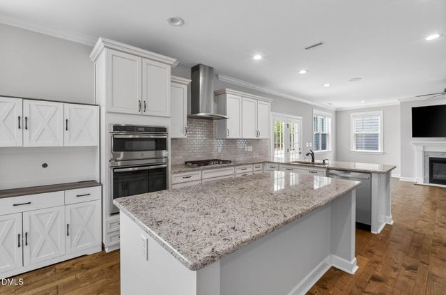 1013 Blackpool Court, Apex, NC 27502