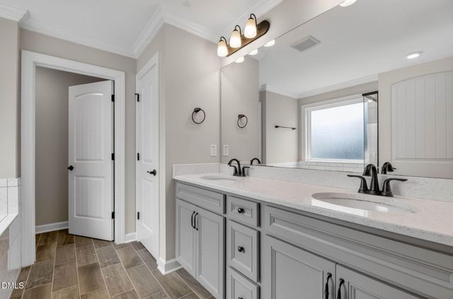 1013 Blackpool Court, Apex, NC 27502