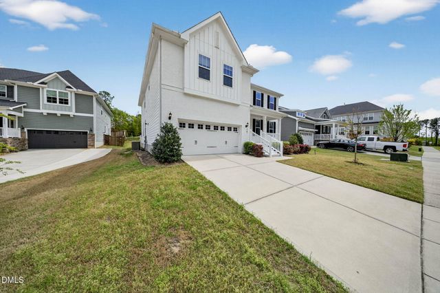 1013 Blackpool Court, Apex, NC 27502