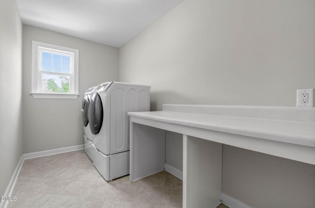 1013 Blackpool Court, Apex, NC 27502