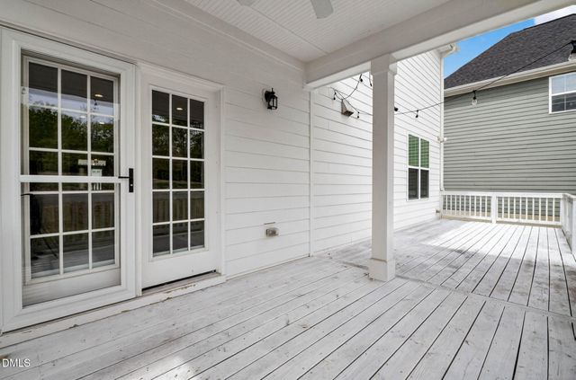 1013 Blackpool Court, Apex, NC 27502