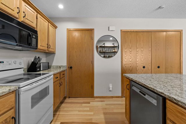 1514 Cottage Drive, Stillwater, MN 55082