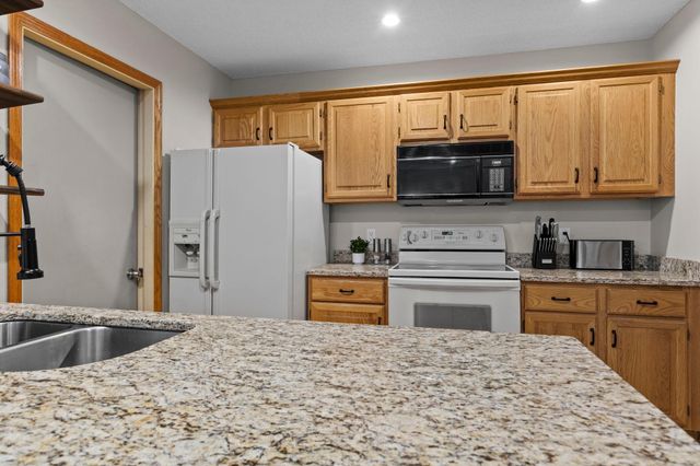 1514 Cottage Drive, Stillwater, MN 55082