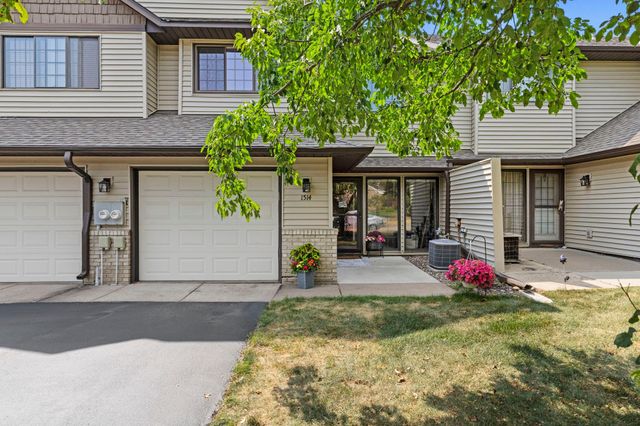 1514 Cottage Drive, Stillwater, MN 55082