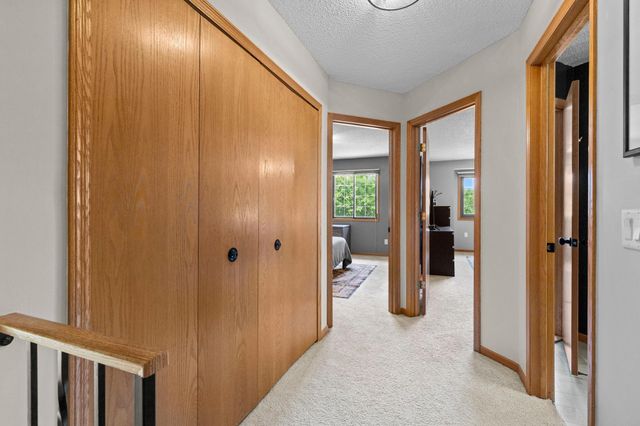 1514 Cottage Drive, Stillwater, MN 55082