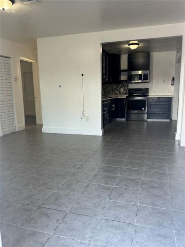 3120 SW 12th Place, Fort Lauderdale, FL 33312