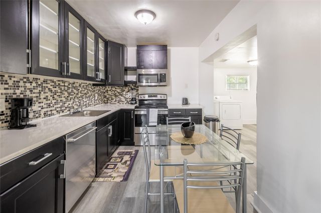 3120 SW 12th Place, Fort Lauderdale, FL 33312