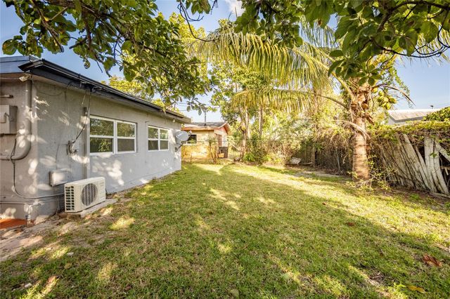 3120 SW 12th Place, Fort Lauderdale, FL 33312