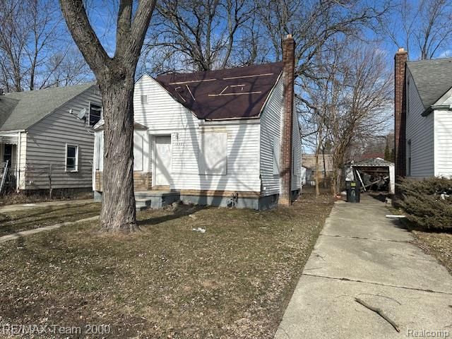 16301 Coram Street, Detroit, MI 48205