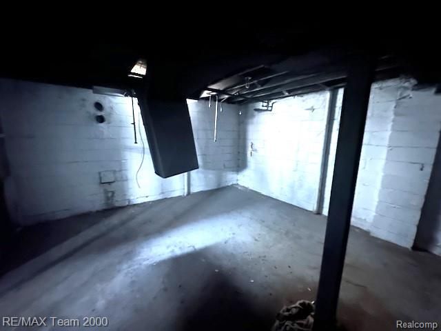 16301 Coram Street, Detroit, MI 48205