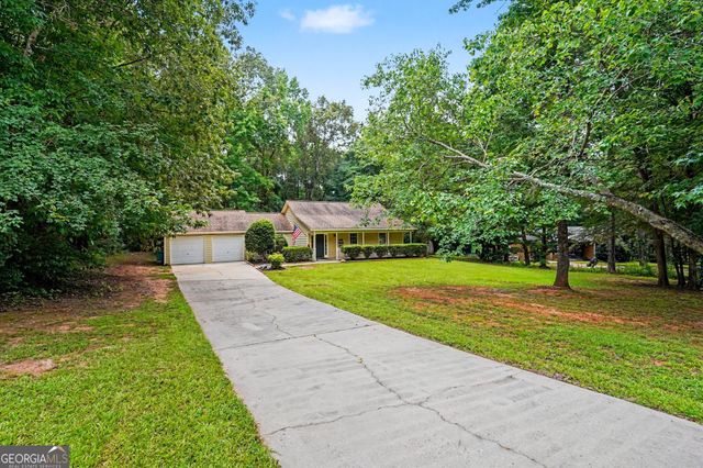 120 Landing Way, Griffin, GA 30223