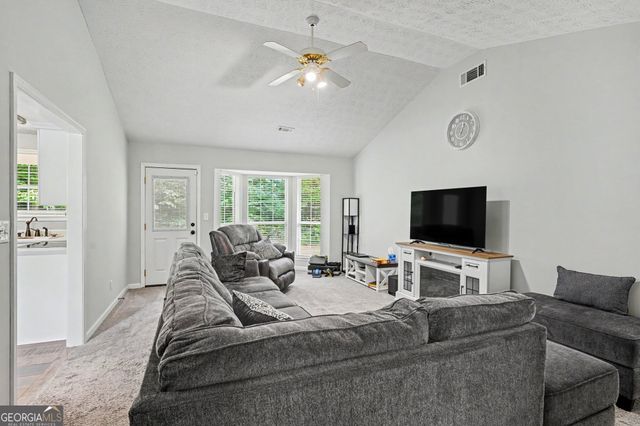 120 Landing Way, Griffin, GA 30223