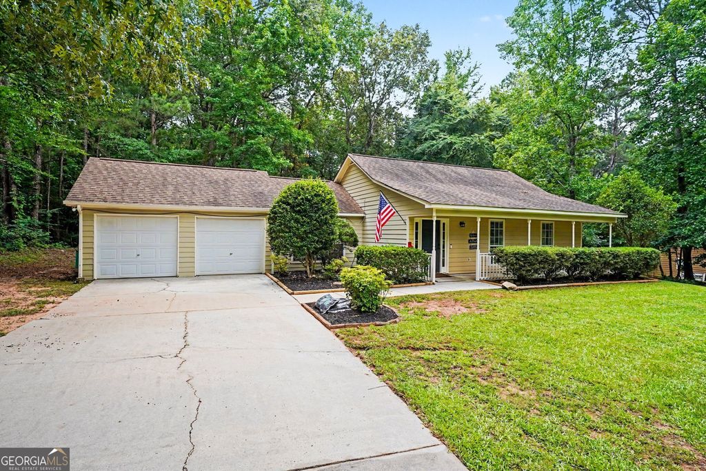 120 Landing Way, Griffin, GA 30223