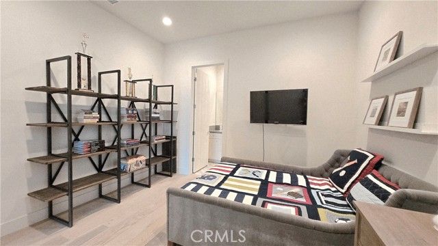 56 Redshift, Irvine, CA 92618