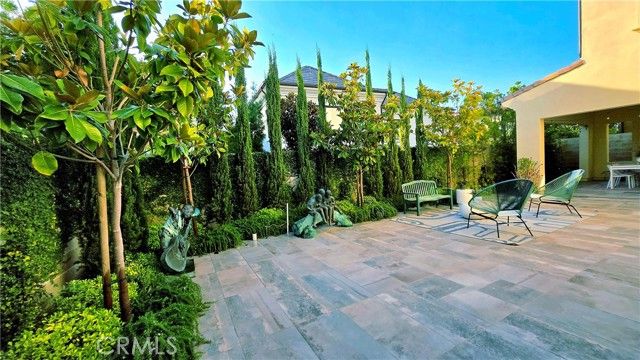 56 Redshift, Irvine, CA 92618