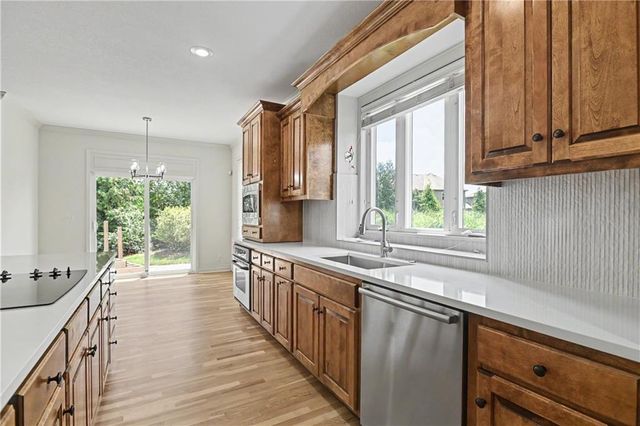 24111 W 121st Street, Olathe, KS 66061