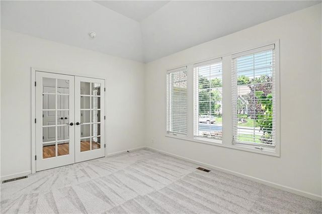 24111 W 121st Street, Olathe, KS 66061